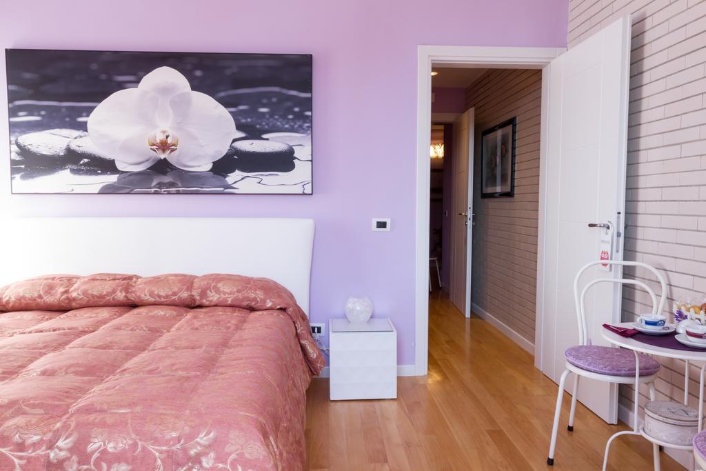 Bevilacqua Bed Roma Santa Croce 호텔 객실 사진