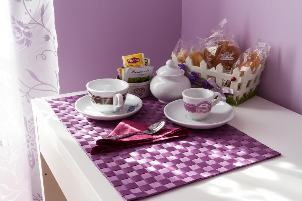 Bevilacqua Bed Roma Santa Croce 호텔 객실 사진